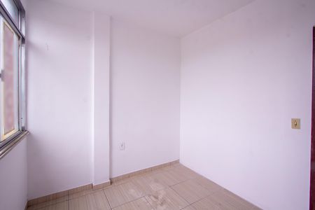 Quarto de apartamento para alugar com 1 quarto, 40m² em Vista Alegre, São Gonçalo