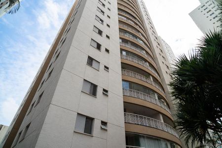 Apartamento para alugar com 87m², 3 quartos e 2 vagasFachada