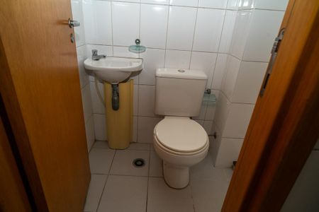Apartamento para alugar com 87m², 3 quartos e 2 vagasBanheiro de Serviço