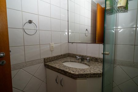 Apartamento para alugar com 87m², 3 quartos e 2 vagasBanheiro