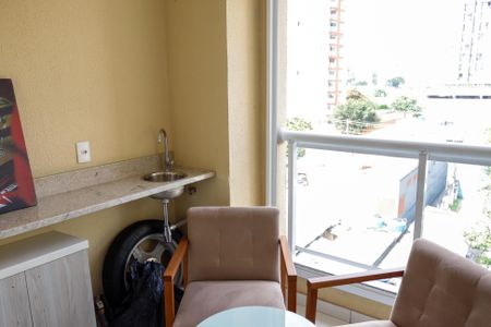 Apartamento para alugar com 58m², 2 quartos e 1 vagaSacada