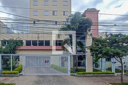Apartamento para alugar com 58m², 2 quartos e 1 vagaFachada