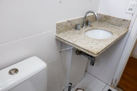Apartamento para alugar com 58m², 2 quartos e 1 vagaBanheiro da Suíte 2