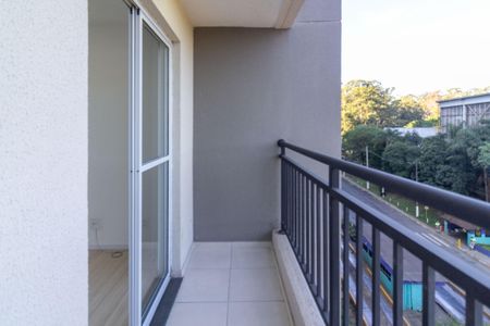 Apartamento à venda com 48m², 2 quartos e sem vaga Apartamento à venda com 48m², 2 quartos e sem vagaVaranda e Área de Serviço