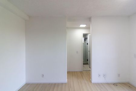 Apartamento à venda com 48m², 2 quartos e sem vaga Apartamento à venda com 48m², 2 quartos e sem vagaSala