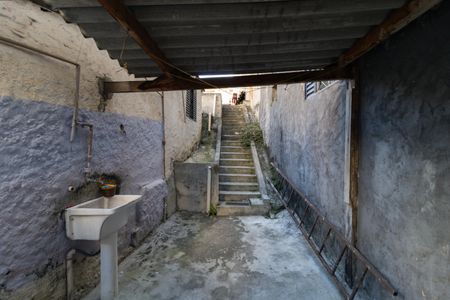 Casa para alugar com 15m², 1 quarto e sem vagaÁrea de Serviço 