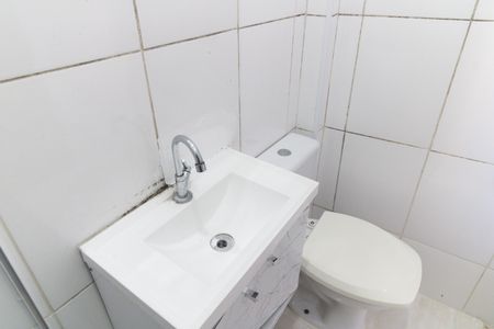 Banheiro de casa para alugar com 1 quarto, 15m² em Cursino, São Paulo