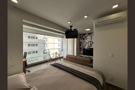 Studio à venda com 36m², 1 quarto e 1 vagaSala/Quarto