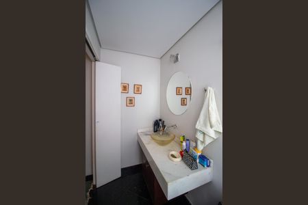 Casa para alugar com 400m², 4 quartos e 4 vagasBanheiro da Suíte 3