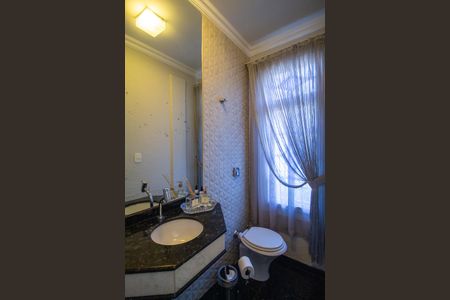 Casa para alugar com 400m², 4 quartos e 4 vagasLavabo 