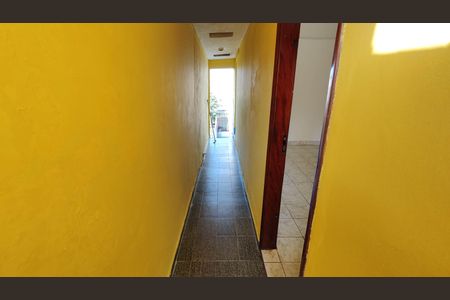 Casa para alugar com 70m², 2 quartos e 1 vagaCorredor