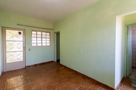 Casa à venda com 150m², 3 quartos e 1 vagaCasa 2 - Sala/Cozinha