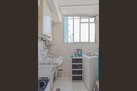 Apartamento à venda com 49m², 1 quarto e 1 vaga Apartamento à venda com 49m², 1 quarto e 1 vagaCozinha e Área de Serviço