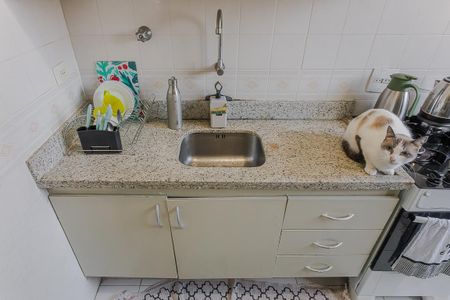 Apartamento à venda com 49m², 1 quarto e 1 vaga Apartamento à venda com 49m², 1 quarto e 1 vagaCozinha e Área de Serviço