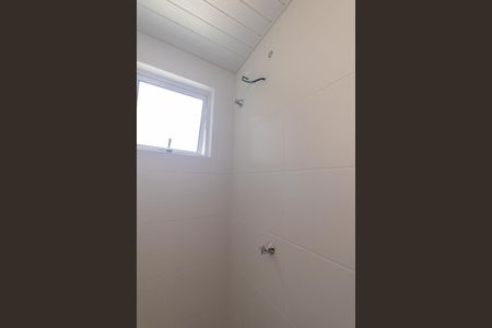 Banheiro Social de apartamento para alugar com 2 quartos, 46m² em Atuba, Curitiba