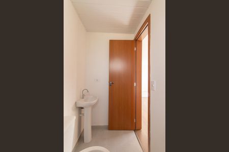 Banheiro Social de apartamento para alugar com 2 quartos, 46m² em Atuba, Curitiba