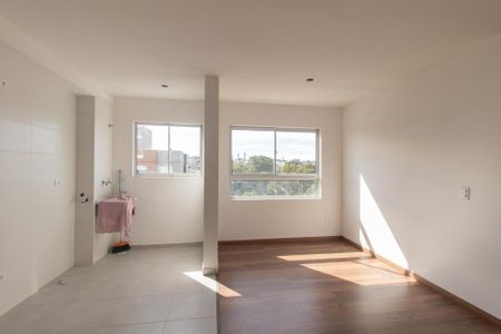 Sala/Cozinha de apartamento para alugar com 2 quartos, 46m² em Atuba, Curitiba