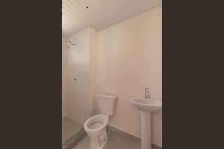 Banheiro Social de apartamento para alugar com 2 quartos, 46m² em Atuba, Curitiba