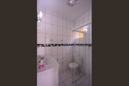 Casa para alugar com 200m², 3 quartos e 2 vagas Casa para alugar com 200m², 3 quartos e 2 vagasBanheiro da Suite