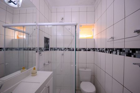 Casa para alugar com 200m², 3 quartos e 2 vagas Casa para alugar com 200m², 3 quartos e 2 vagasBanheiro Social