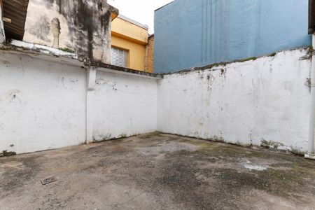 Casa para alugar com 150m², 2 quartos e 2 vagasQuintal