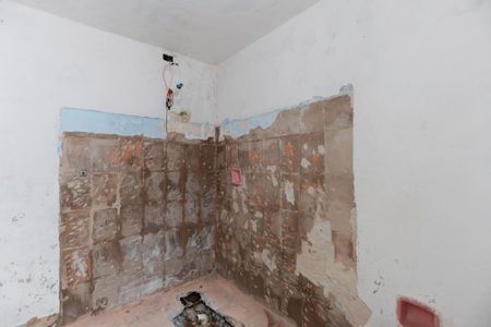 Casa para alugar com 150m², 2 quartos e 2 vagasBanheiro