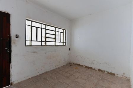 Sala de casa para alugar com 2 quartos, 150m² em Jardim Cecy, São Paulo