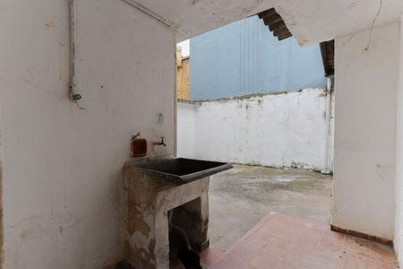 Casa para alugar com 150m², 2 quartos e 2 vagasÁrea de serviço