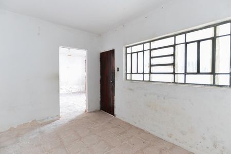 Casa para alugar com 150m², 2 quartos e 2 vagasSala