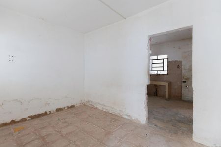 Sala de casa para alugar com 2 quartos, 150m² em Jardim Cecy, São Paulo