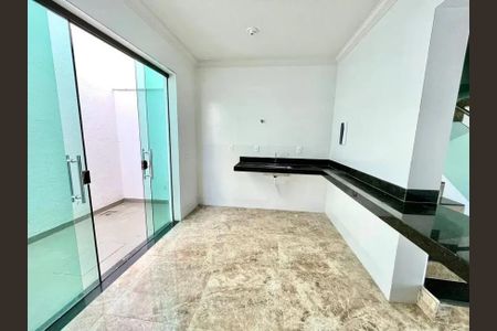Cozinha de casa para alugar com 3 quartos, 94m² em Santa Amelia, Belo Horizonte