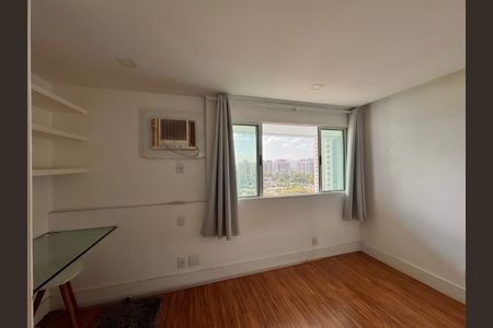 Apartamento para alugar com 116m², 2 quartos e 2 vagas Apartamento para alugar com 116m², 2 quartos e 2 vagasQuarto