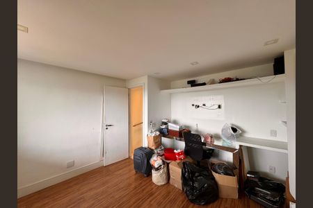 Apartamento para alugar com 116m², 2 quartos e 2 vagas Apartamento para alugar com 116m², 2 quartos e 2 vagasQuarto