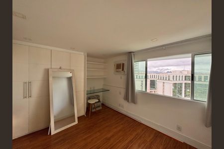 Apartamento para alugar com 116m², 2 quartos e 2 vagas Apartamento para alugar com 116m², 2 quartos e 2 vagasQuarto