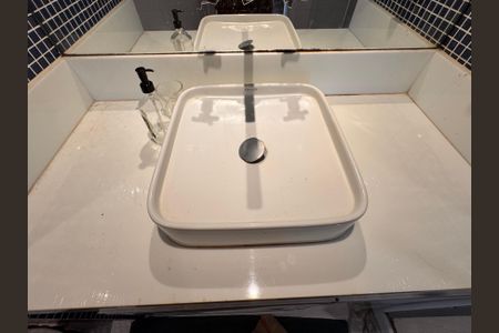 Apartamento para alugar com 116m², 2 quartos e 2 vagas Apartamento para alugar com 116m², 2 quartos e 2 vagasSuíte - Banheiro