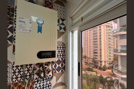 Apartamento para alugar com 116m², 2 quartos e 2 vagas Apartamento para alugar com 116m², 2 quartos e 2 vagasCozinha e Área de Serviço