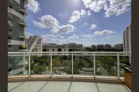 Apartamento para alugar com 116m², 2 quartos e 2 vagas Apartamento para alugar com 116m², 2 quartos e 2 vagasVaranda