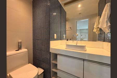 Apartamento para alugar com 116m², 2 quartos e 2 vagas Apartamento para alugar com 116m², 2 quartos e 2 vagasSuíte - Banheiro