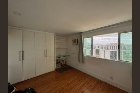 Apartamento para alugar com 116m², 2 quartos e 2 vagas Apartamento para alugar com 116m², 2 quartos e 2 vagasQuarto