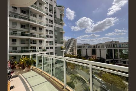 Varanda de apartamento para alugar com 2 quartos, 116m² em Barra da Tijuca, Rio de Janeiro