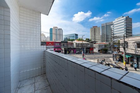Apartamento para alugar com 80m², 3 quartos e sem vagaSacada