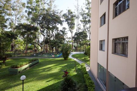 Apartamento à venda com 75m², 3 quartos e 1 vagaÁrea de Serviço vista