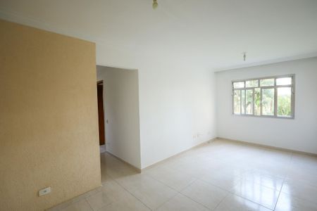 Apartamento à venda com 75m², 3 quartos e 1 vagaSala 