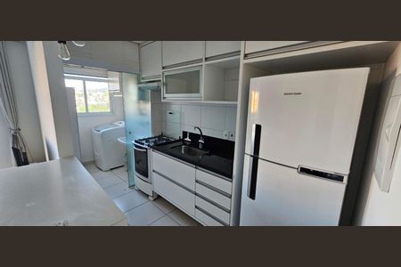 Apartamento para alugar com 2 quartos, 66m² em Empresarial 18 do Forte, Barueri