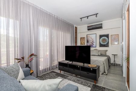 Apartamento para alugar com 1 quarto, 50m² em Centro Empresarial Tamboré, Santana de Parnaíba