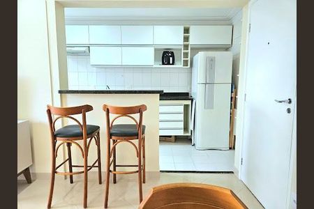 Apartamento para alugar com 2 quartos, 62m² em Alphaville Industrial, Barueri