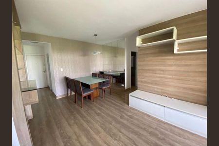Apartamento para alugar com 3 quartos, 94m² em Centro Comercial Jubran, Barueri