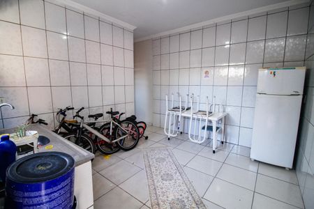 Casa para alugar com 209m², 5 quartos e 5 vagascozinha 2