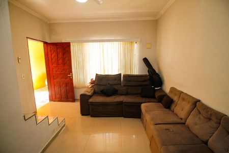 Casa para alugar com 209m², 5 quartos e 5 vagasSala