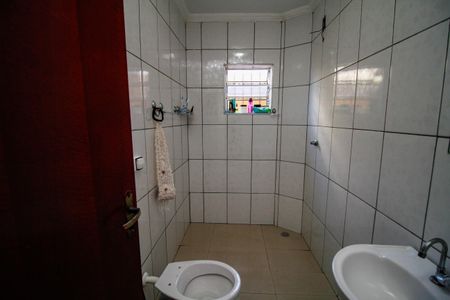 Casa para alugar com 209m², 5 quartos e 5 vagasBanheiro Social